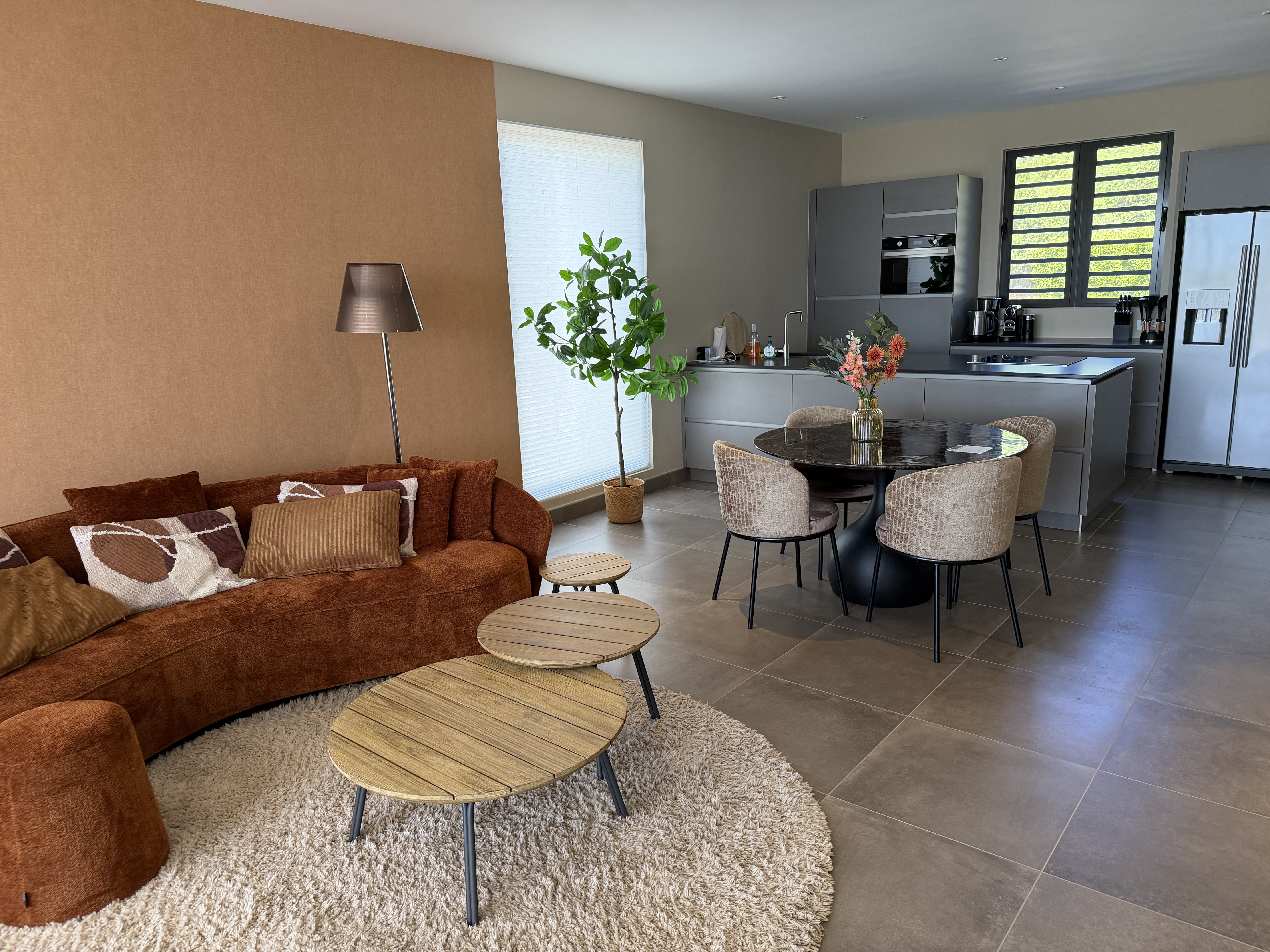 Holland House - Cape Marie 1401